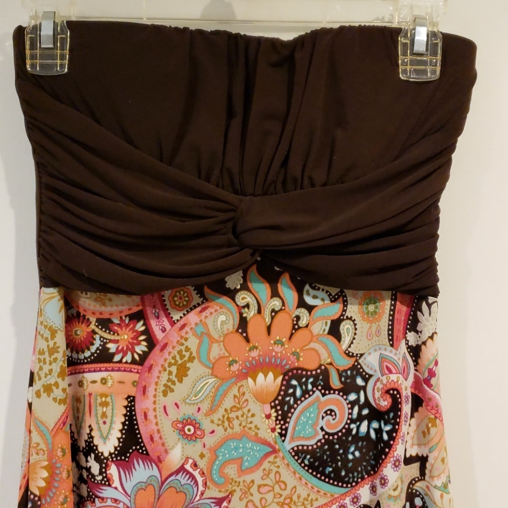 Dress - Picture 4 of 4